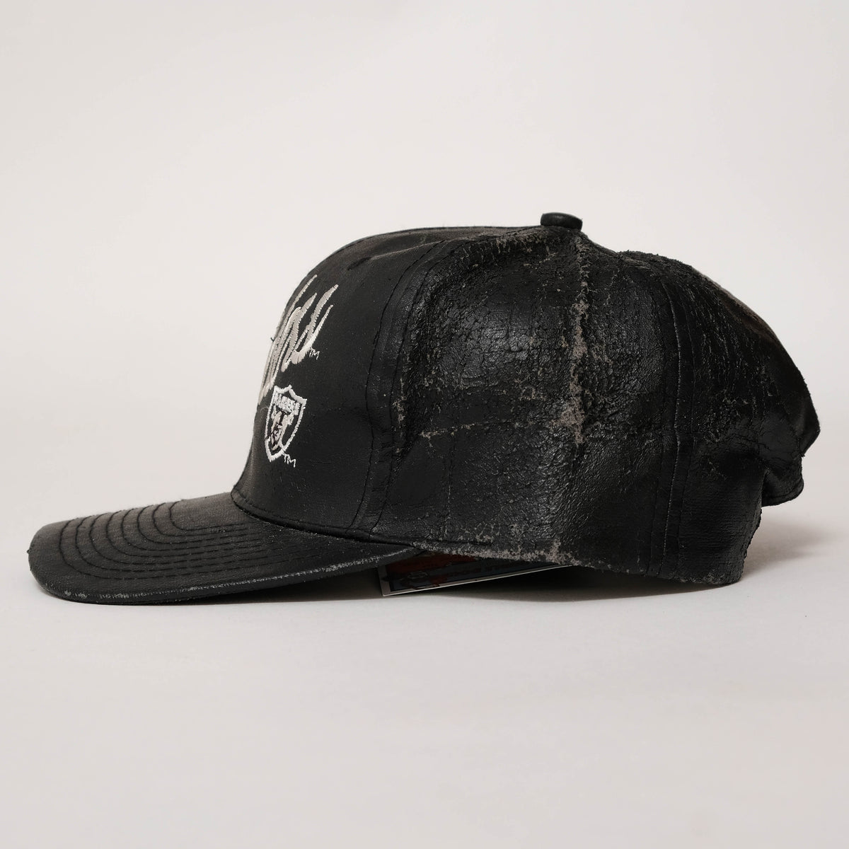 Vintage Los Angeles Raiders キャップ ブラック LOS ANGELES RAIDERS VINTAGE SNAPBACK HAT CAP ロサンゼルス