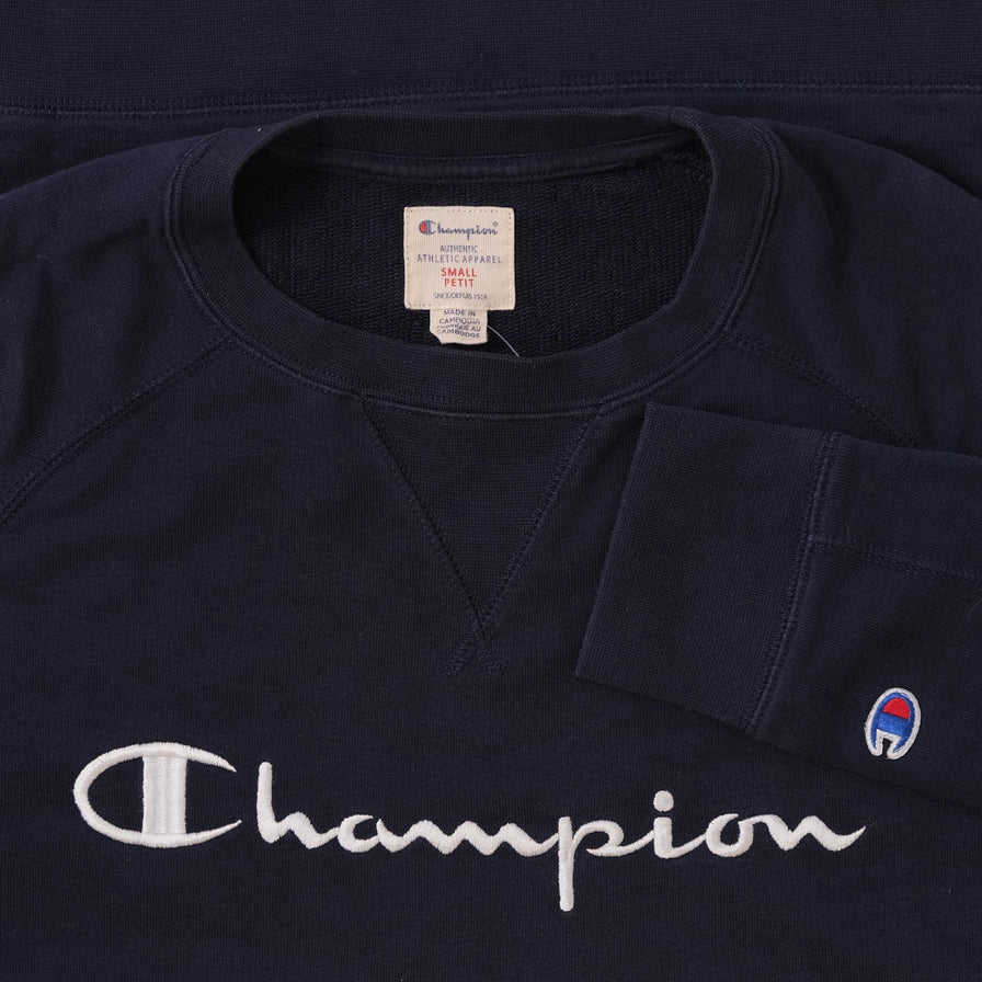 Champion Sweater Small 