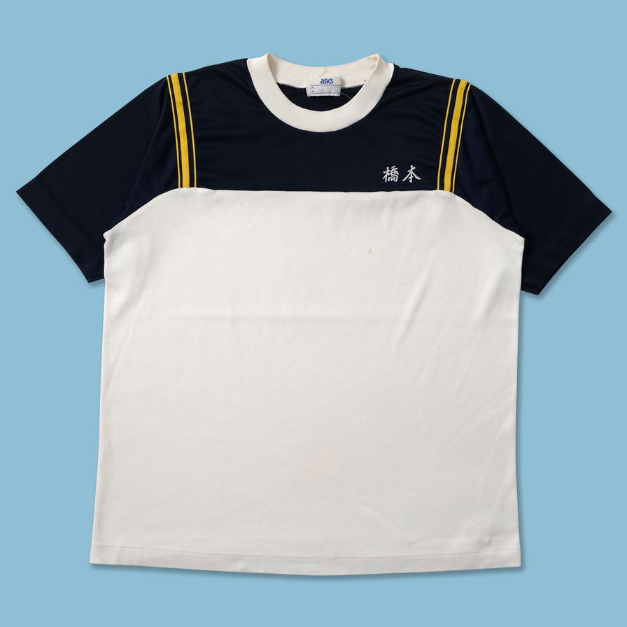 Vintage asics T-Shirt Small