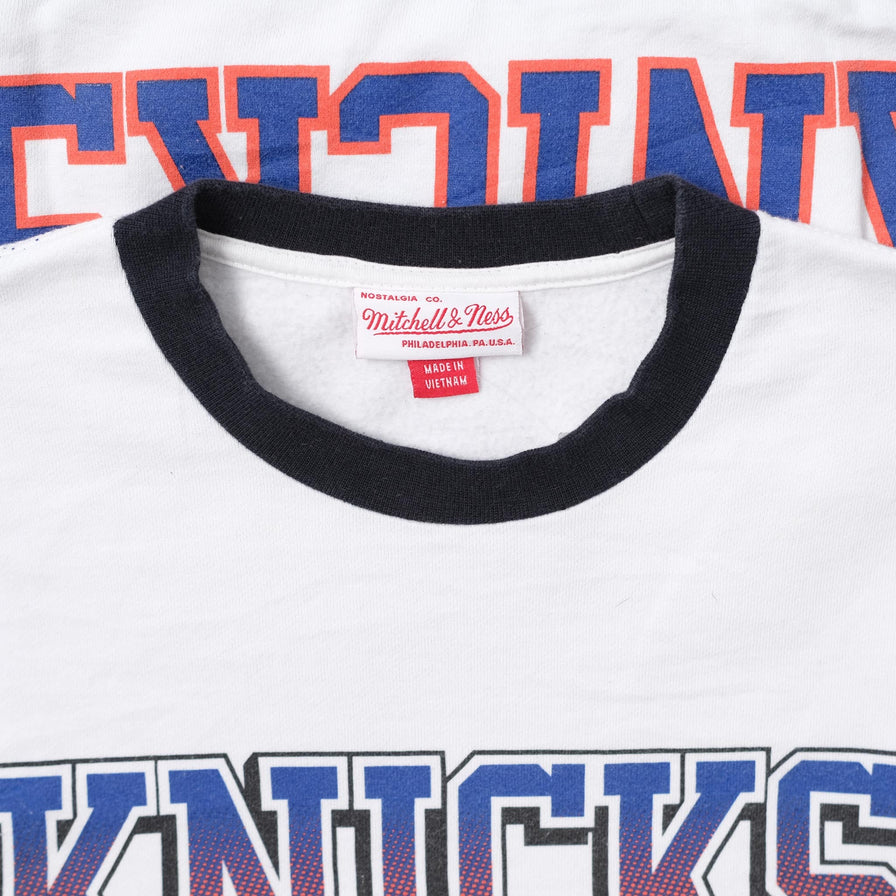 New York Knicks Sweater Medium - Double Double Vintage