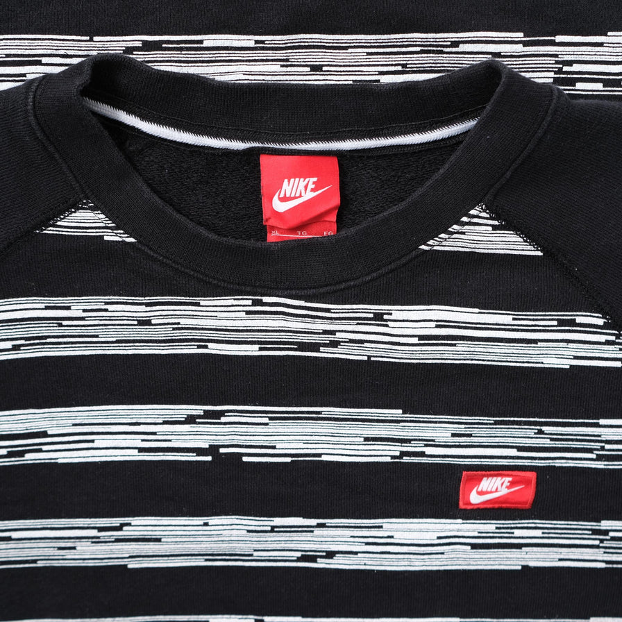 Nike Sweater Large / XLarge 