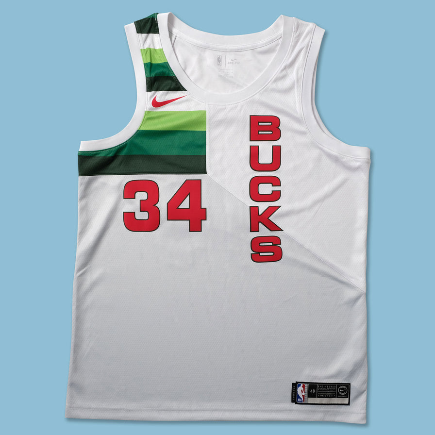 Nike Milwaukee Bucks Jersey Large - Double Double Vintage