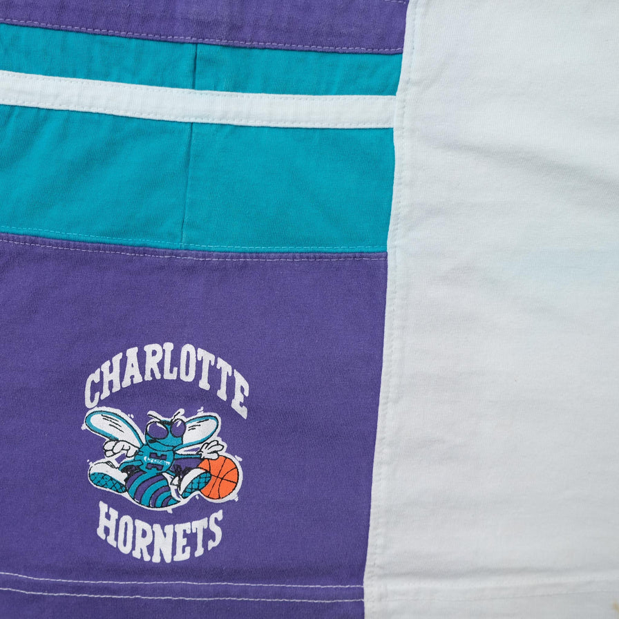 Vintage Starter Charlotte Hornets T-Shirt Medium 