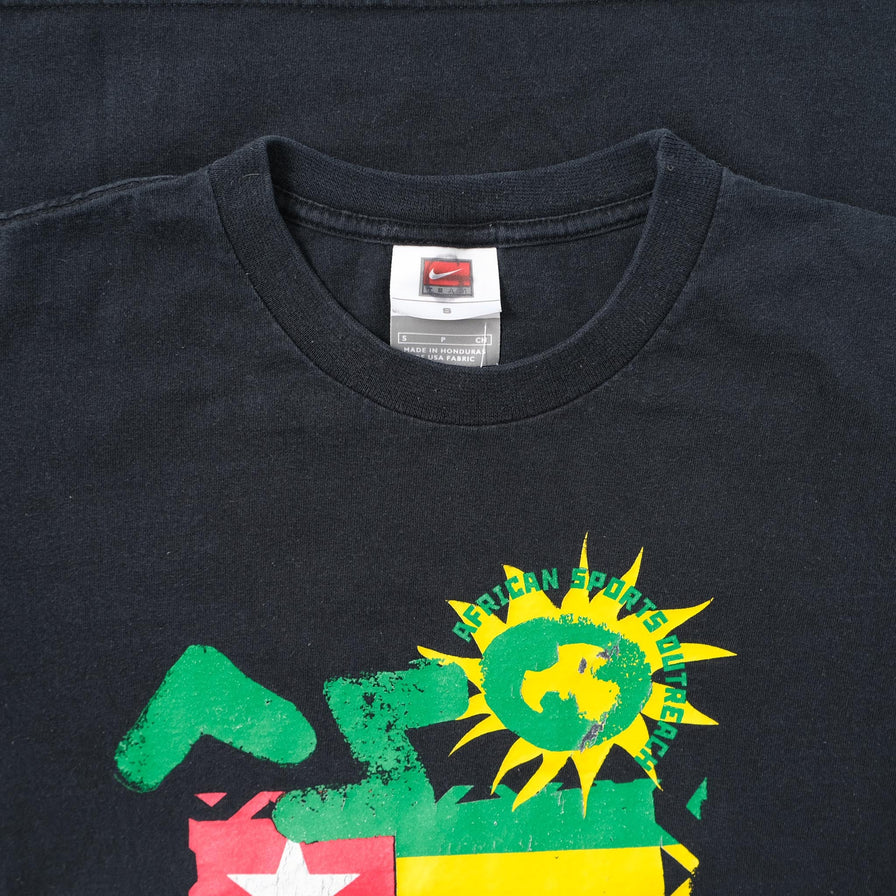 Vintage Nike Togo African Sports T-Shirt Small 