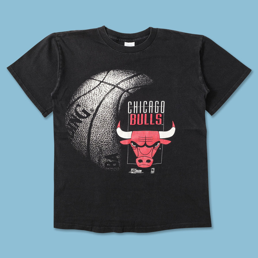 Vintage Salem Chicago Bulls T-Shirt Small 