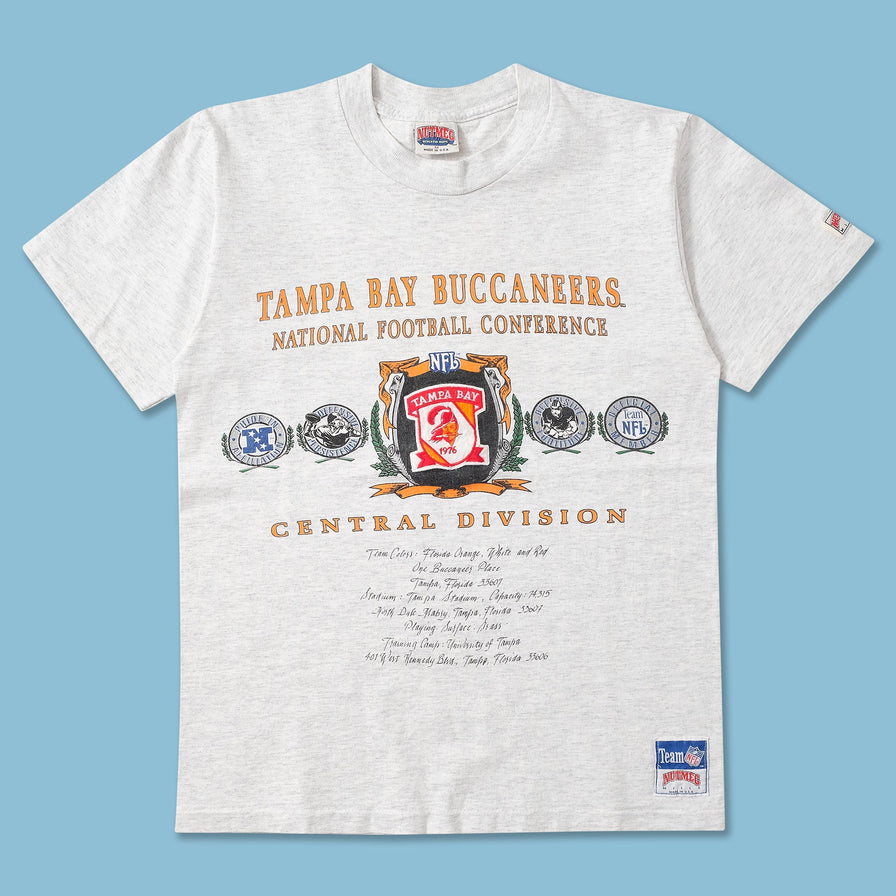 Vintage Nutmeg Tampa Bay Buccaneers T-Shirt Medium 