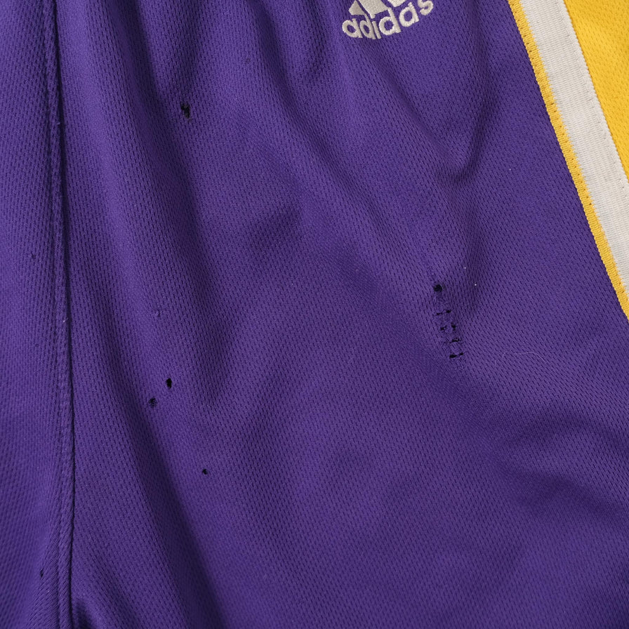 Vintage adidas L.A. Lakers Shorts Medium 