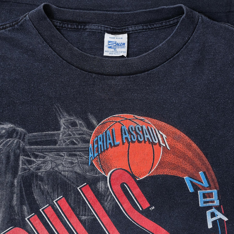Vintage Salem Chicago Bulls T-Shirt Large 