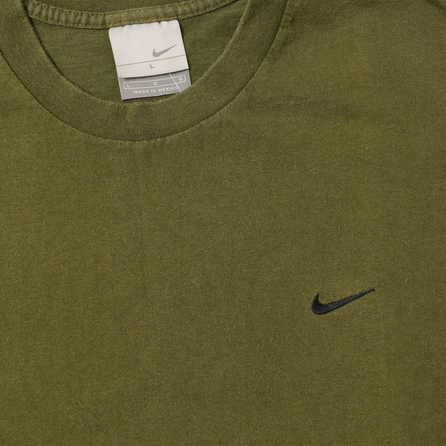 Vintage Nike Mini Swoosh T-Shirt Large 
