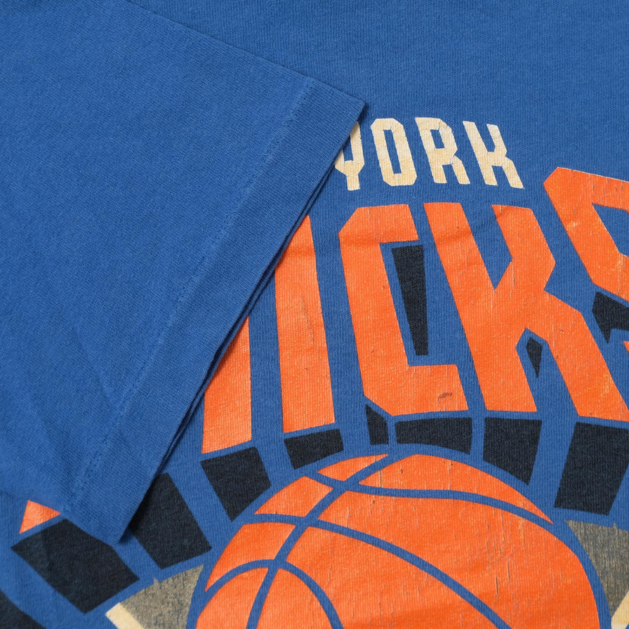 Vintage Starter New York Knicks T-Shirt Medium 