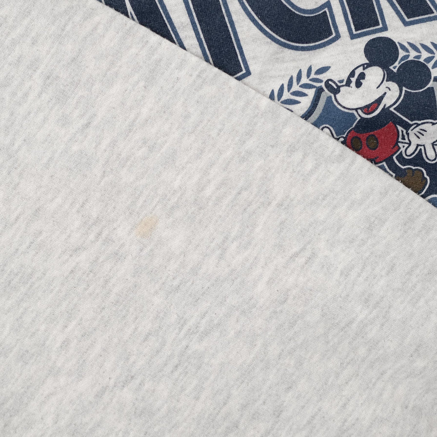 Vintage Mickey Mouse Sweater Large 