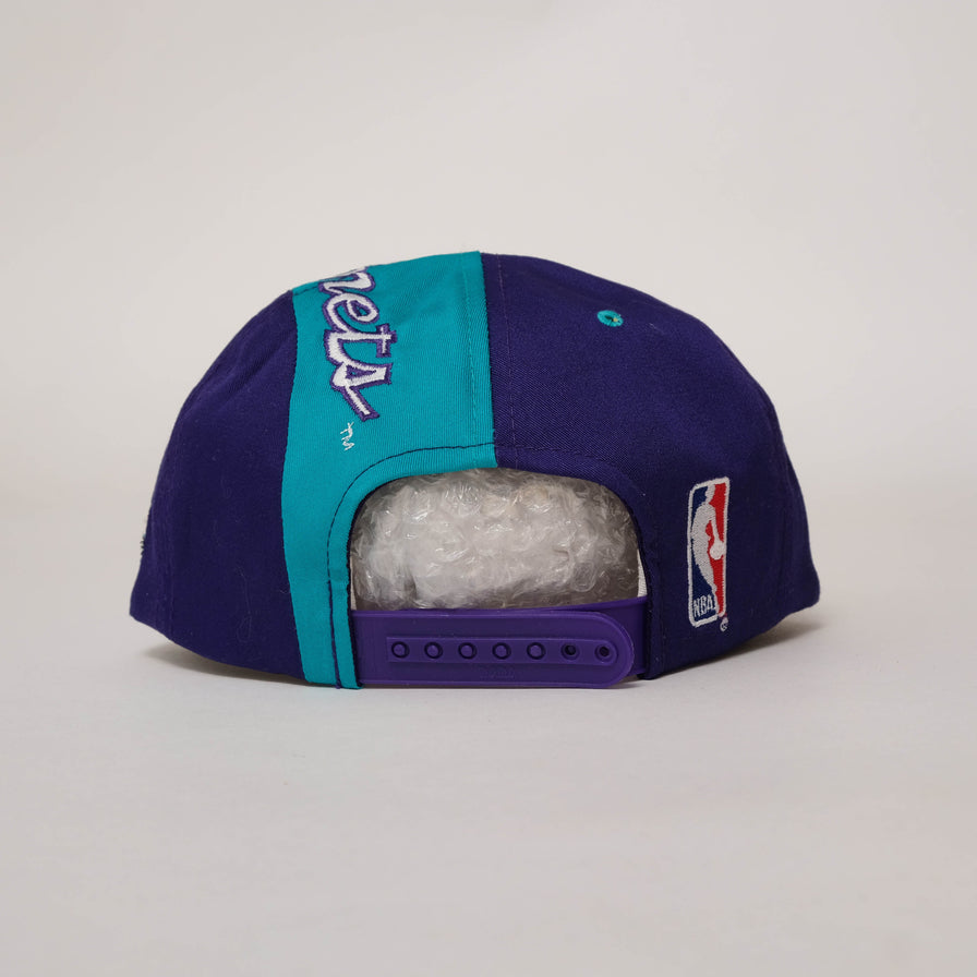 Vintage DS Charlotte Hornets Snapback 
