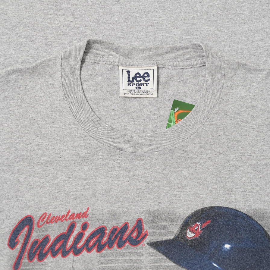 Vintage 1997 Cleveland Indians T-Shirt Large 