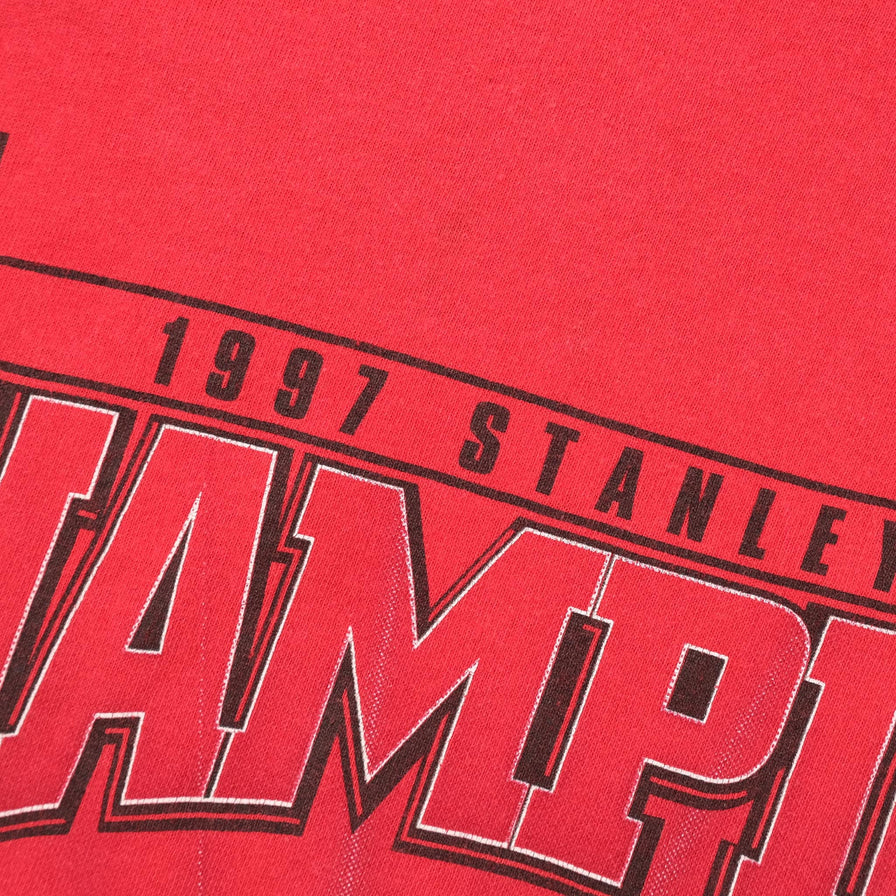 Vintage 1997 Red Wings T-Shirt Large 