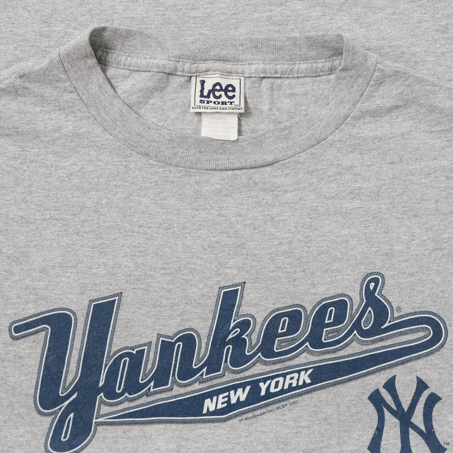 2003 New York Yankees T-Shirt Medium 