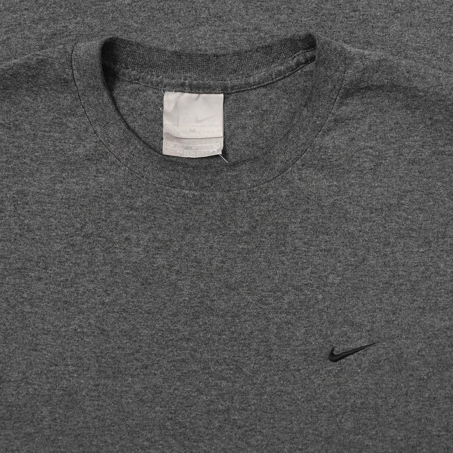 Vintage Nike Mini Swoosh T-Shirt Medium 