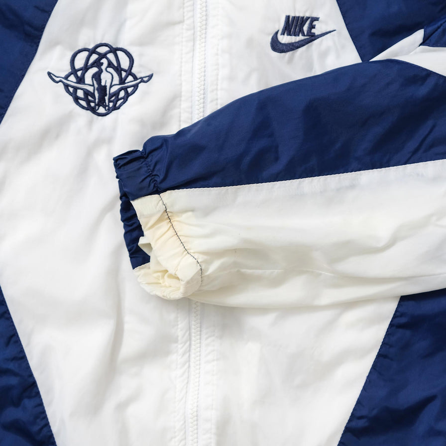 Women's Nike Track Jacket Small 