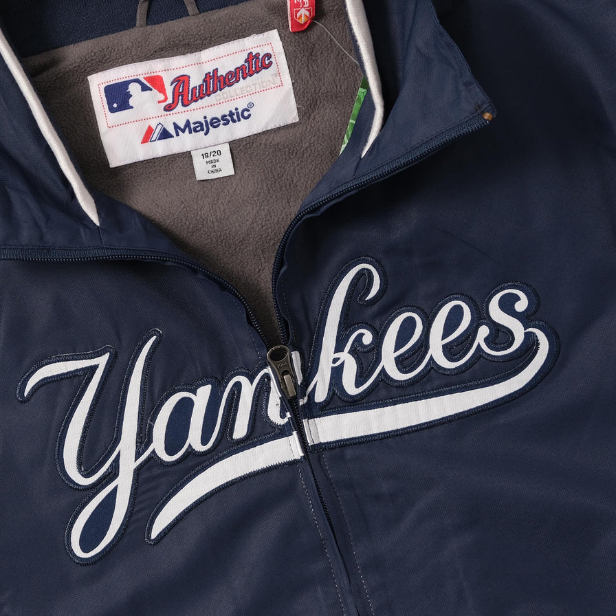 Vintage New York Yankees Light Jacket Small 