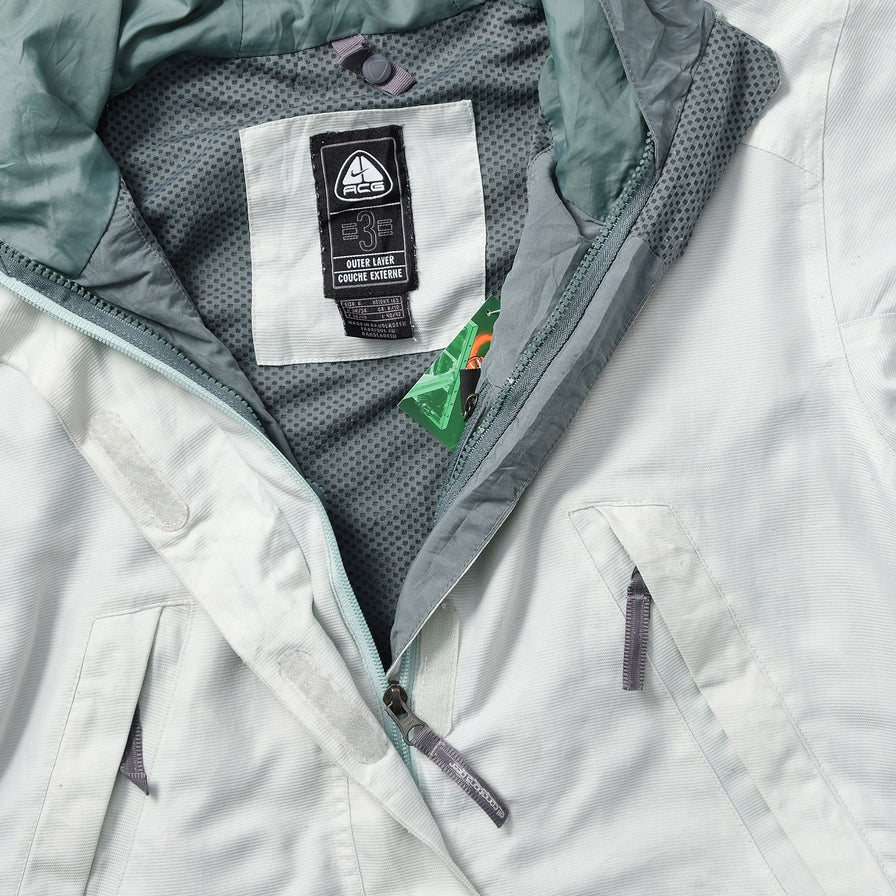 Women's Nike ACG Light Jacket Small 
