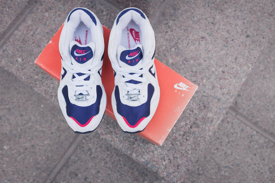 Vintage Women's Nike Air Windrunner (1995) EU 38.5 - Double Double Vintage