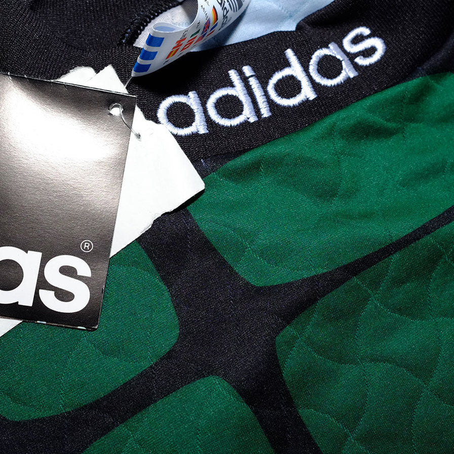 Vintage adidas Jersey XLarge - Double Double Vintage