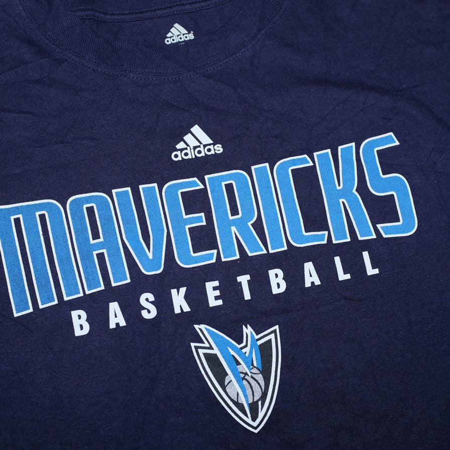 Vintage adidas Dallas Mavericks Longsleeve XLarge - Double Double Vintage