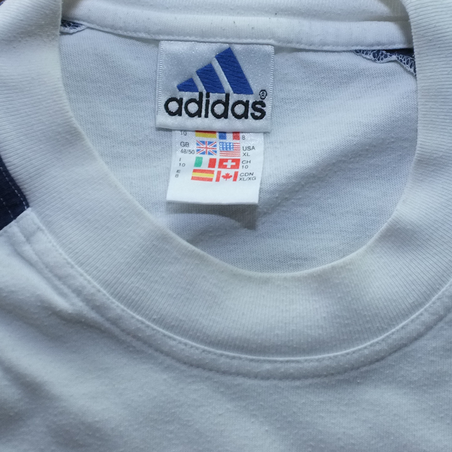 Vintage adidas Set (T-Shirt+ Shorts) XLarge - Double Double Vintage
