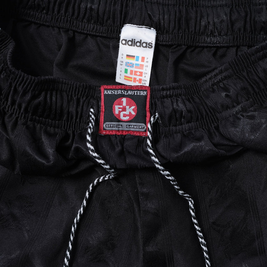 Vintage adidas FCK Shorts Medium / Large