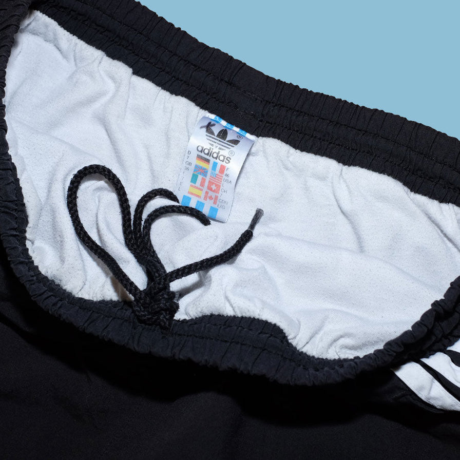 Vintage adidas Shorts Medium - Double Double Vintage