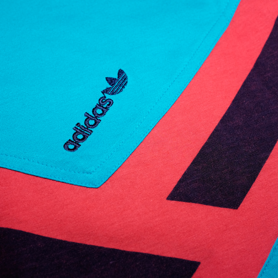 Vintage adidas Zig Zag T-Shirt XLarge - Double Double Vintage