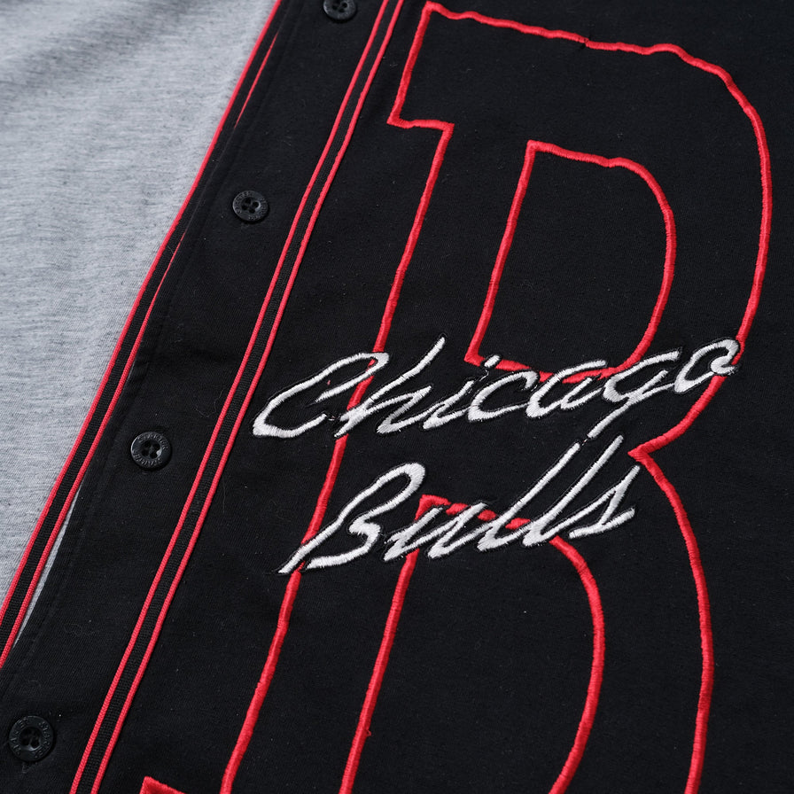 Vintage Starter Chicago Bulls Hooded Baseball Jersey Large