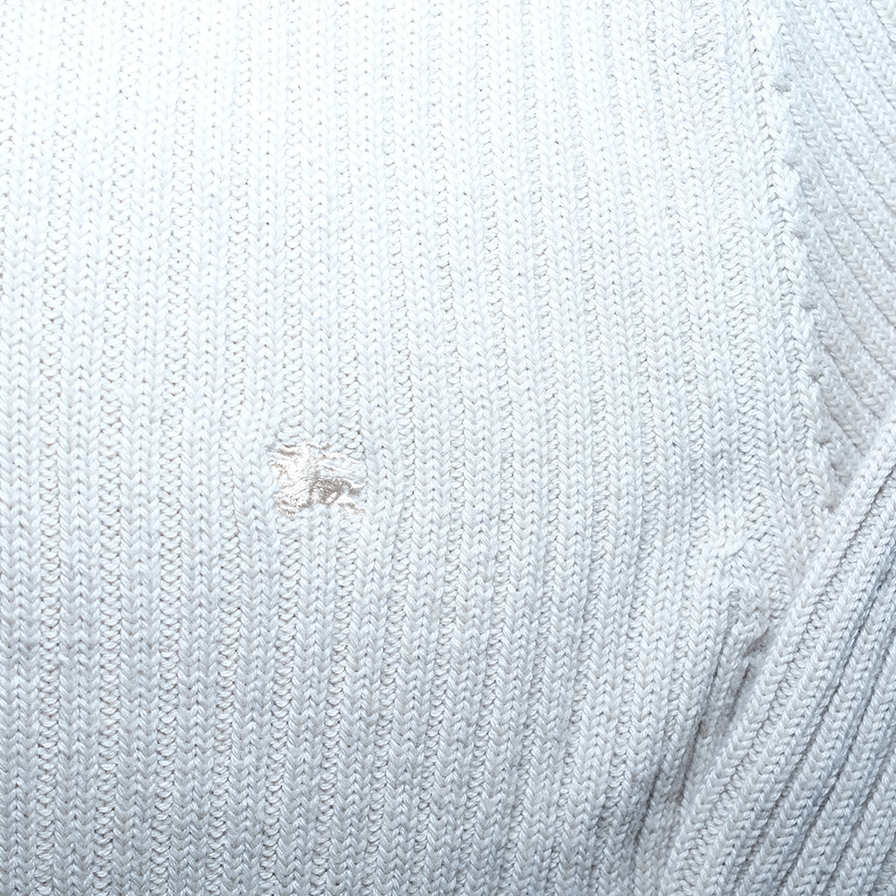 Burberry V-Neck Knit Sweatshirt Large - Double Double Vintage