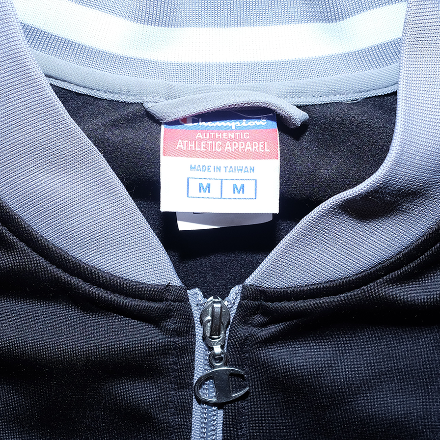 Champion Trackjacket Medium - Double Double Vintage