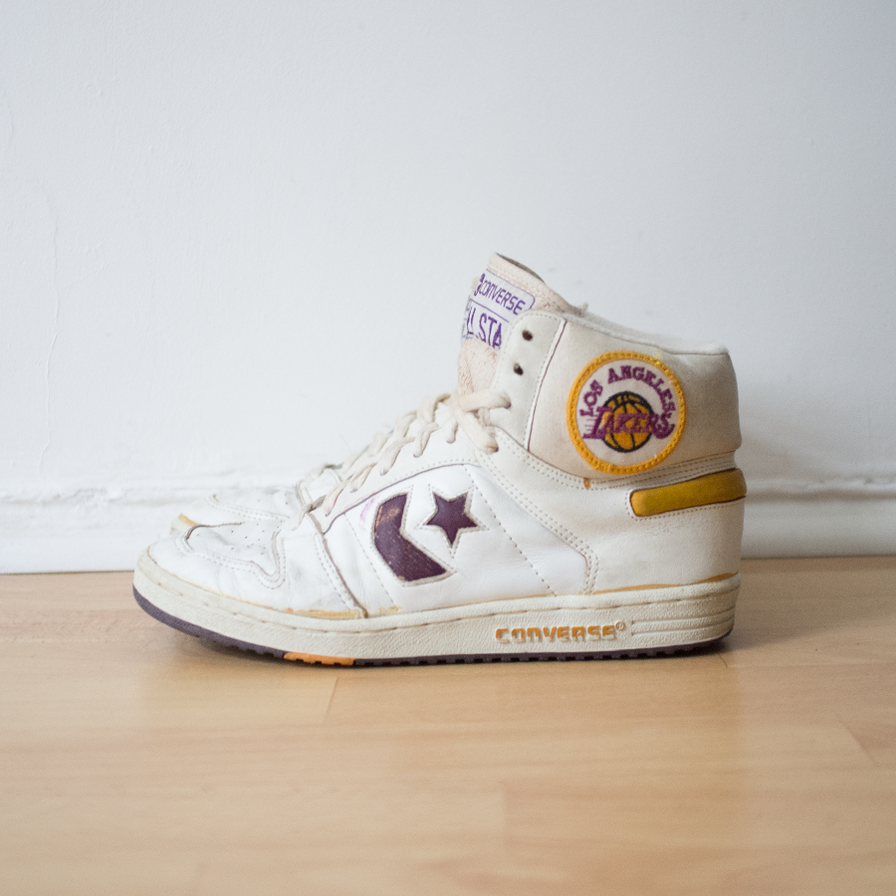 90s Converse All Star LA Lakers US 7.5 - Double Double Vintage