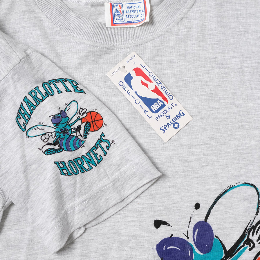 Vintage Deadstock Charlotte Hornets T-Shirt Small