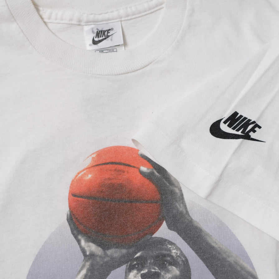 Vintage Nike Jordan's Back T-Shirt Small / Medium