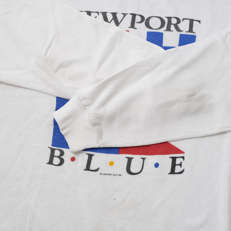 Vintage Newport Sweater Medium