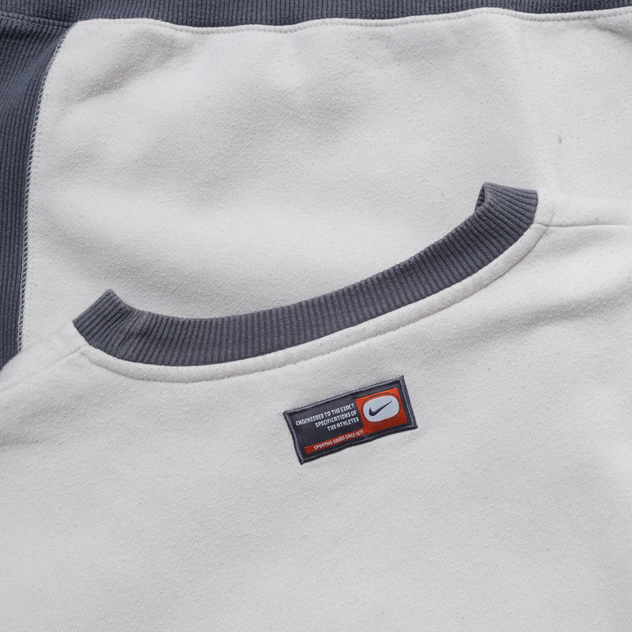 Vintage Nike Sweater Small