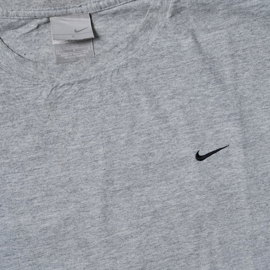 Vintage Nike Mini Swoosh T-Shirt Large