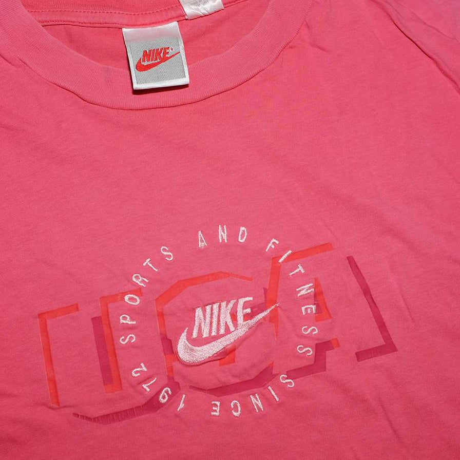 Vintage Nike Sports & Fitness T-Shirt Medium