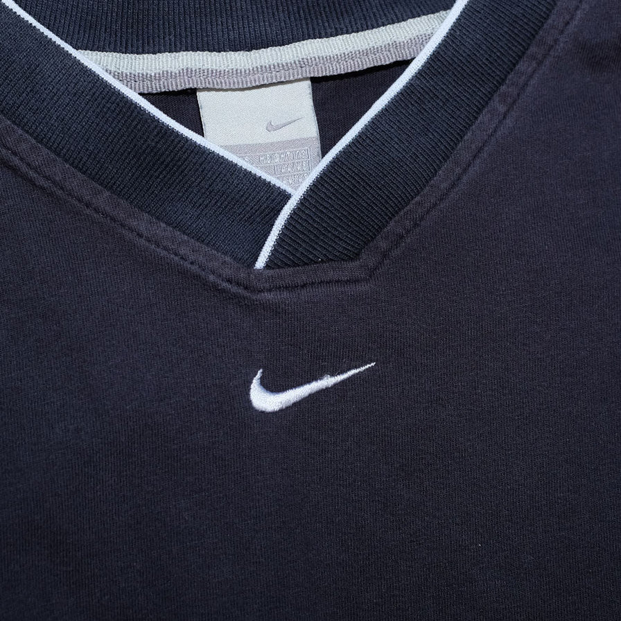 Vintage Nike Women's Cropped T-Shirt Onesize - Double Double Vintage
