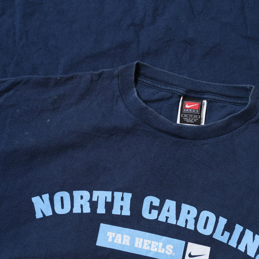 Vintage Nike North Carolina Tar Heels T-Shirt XLarge / XXL