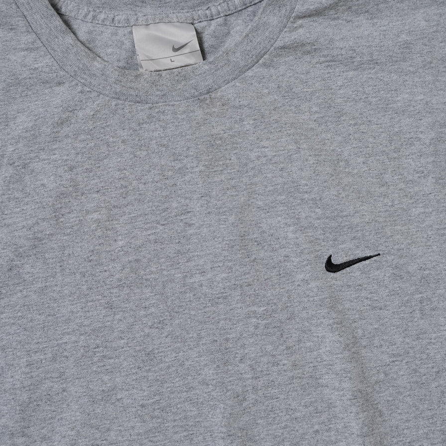 Vintage Nike Mini Swoosh T-Shirt Large