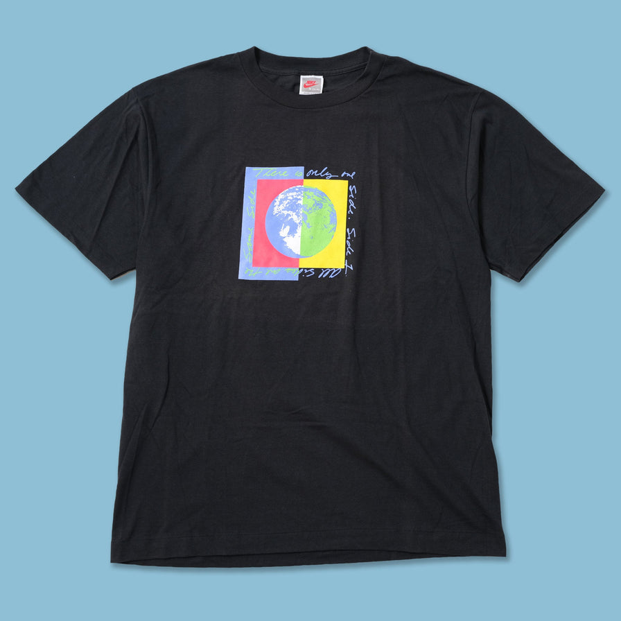 Vintage Nike Earth T-Shirt Medium