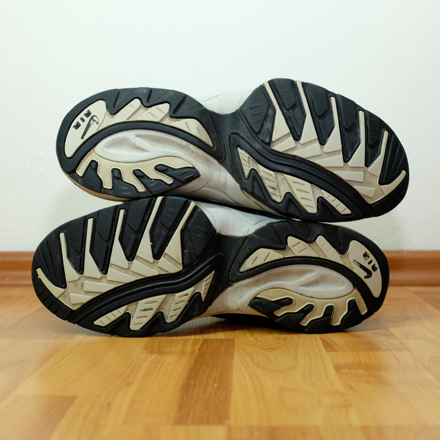 Nike Air Cross Training Sneakers US 8,5 - Double Double Vintage