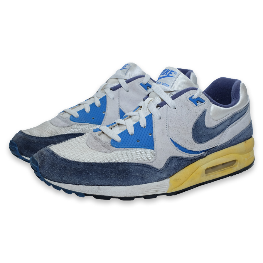 Vintage Nike Air Max Light EU46 - Double Double Vintage
