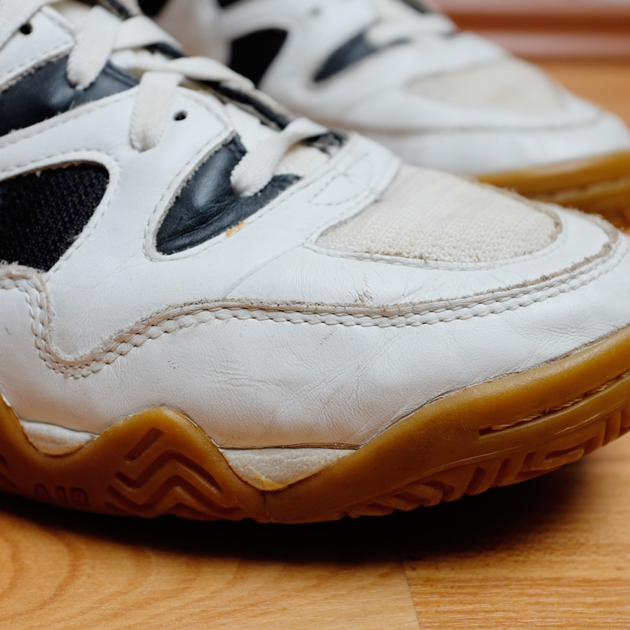 Vintage Nike Volleyball Sneakers US 12 - Double Double Vintage