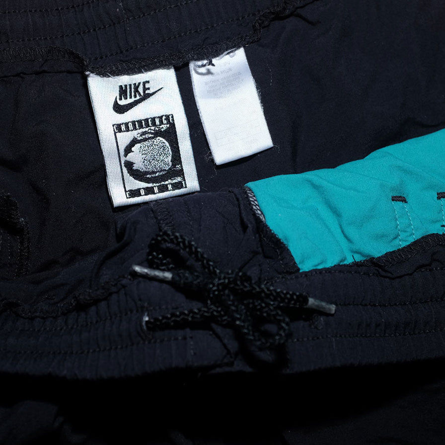 Vintage Nike Challenge Court Shorts XLarge - Double Double Vintage