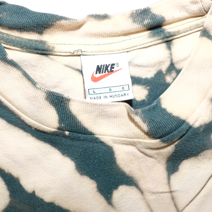 Nike T-Shirt Bleach Large - Double Double Vintage