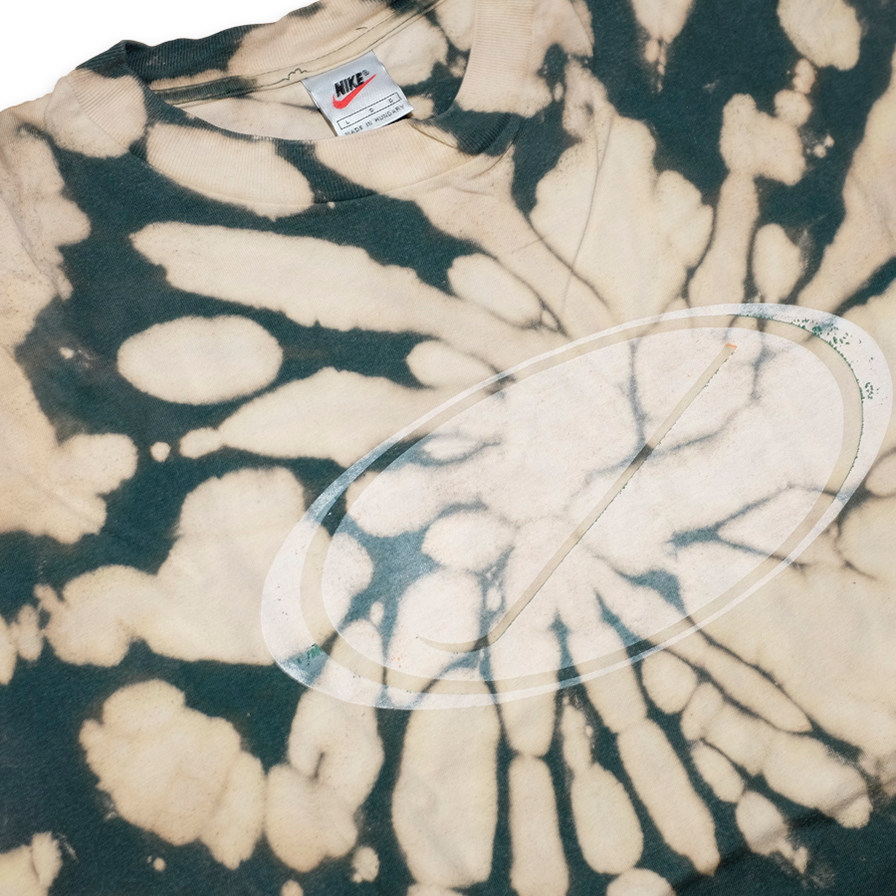 Nike T-Shirt Bleach Large - Double Double Vintage